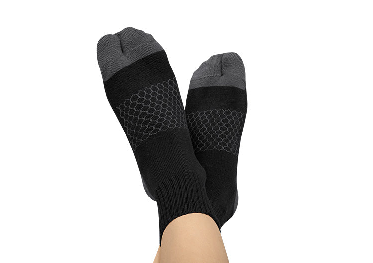 Bunion Relief, Padded Ankle Socks - Black - Image 9