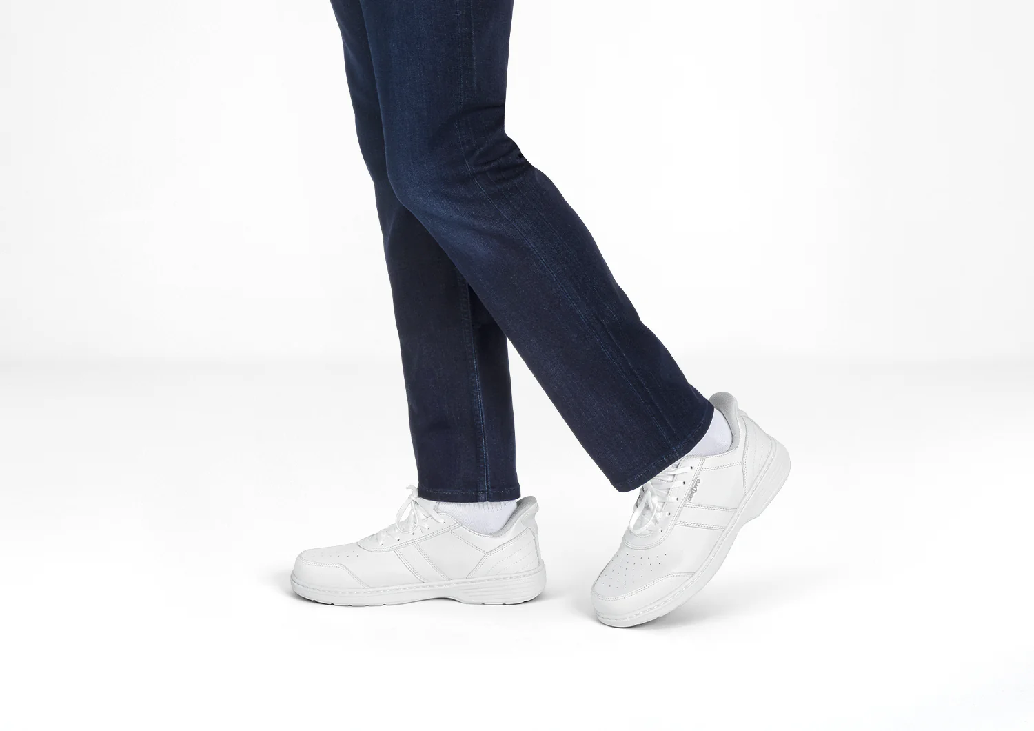 Pierre Hands-Free - White - Image 13